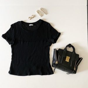 Ribbed Zara Black Top